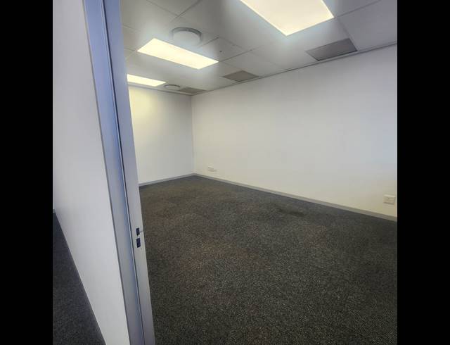108M² OFFICE TO LET IN MUSGRAVE